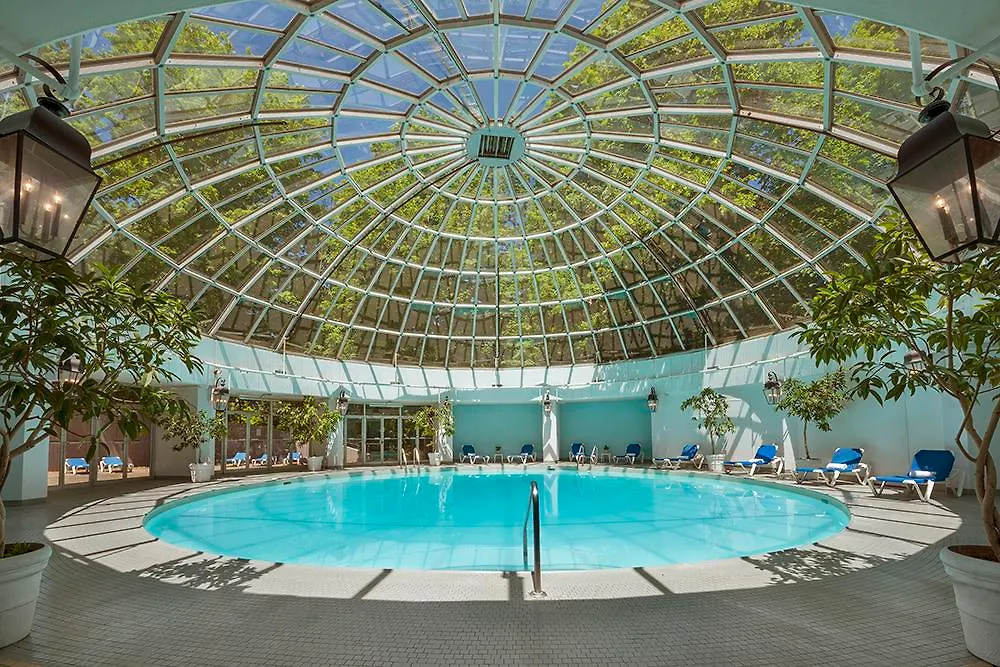 ***  Toronto Don Valley Hotel And Suites Kanada
