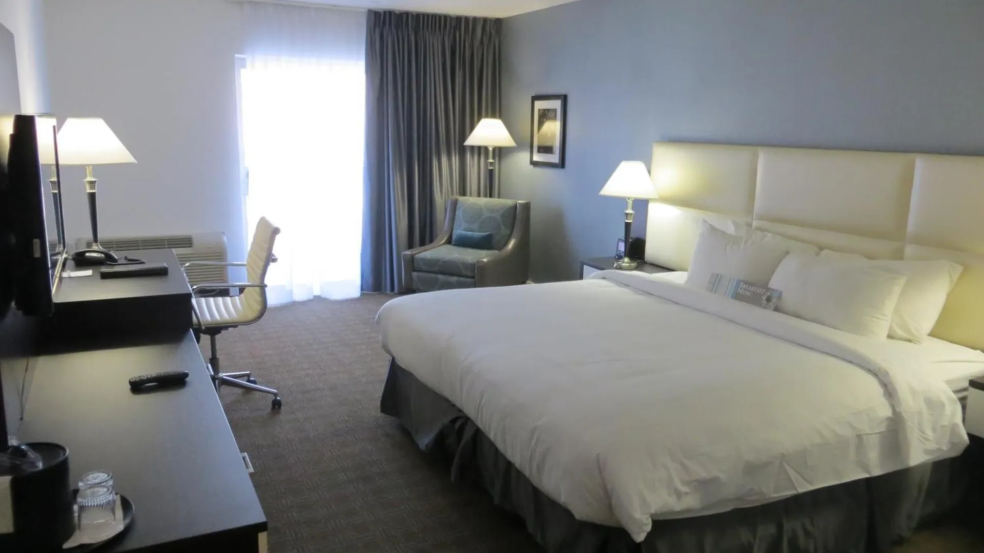 Toronto Don Valley Hotel And Suites