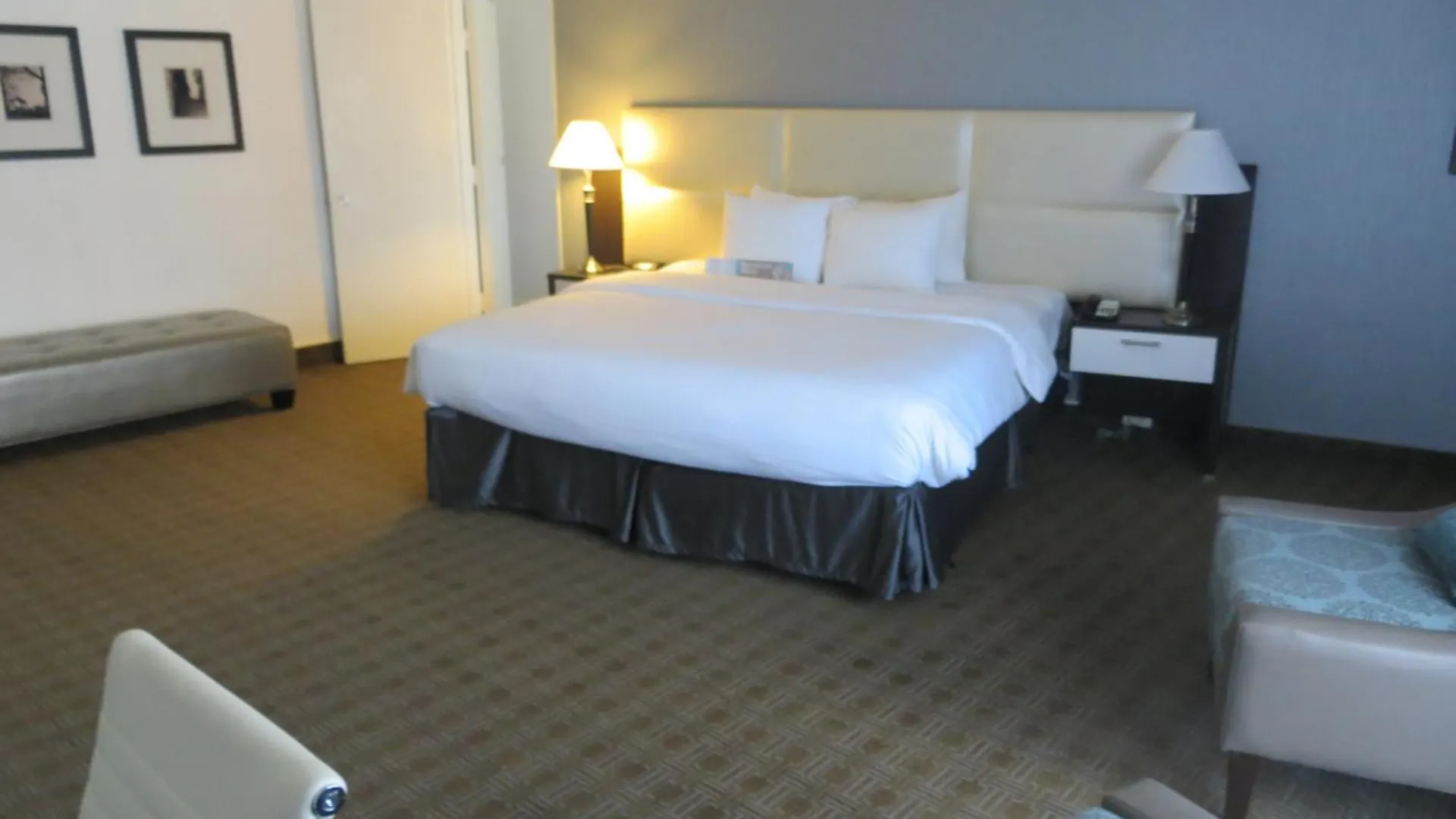 Toronto Don Valley Hotel And Suites