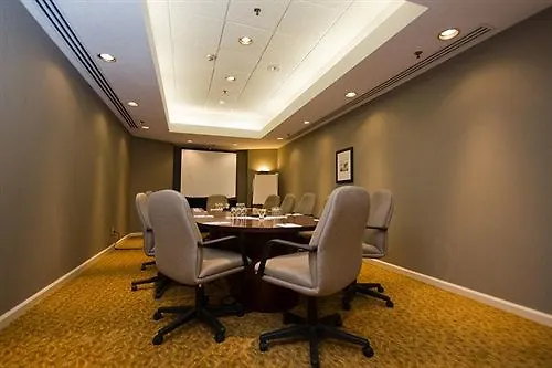 Toronto Don Valley Hotel And Suites
