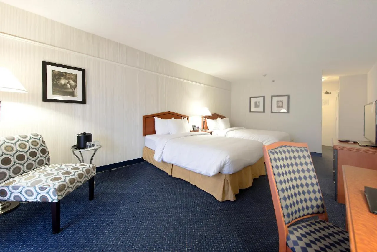 Toronto Don Valley Hotel And Suites